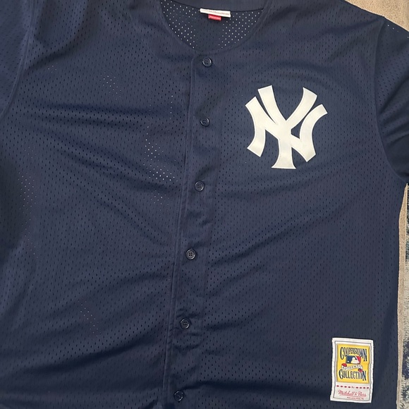 Mitchell & Ness Navy Mesh Jersey with Red Label - Picture 3 of 5